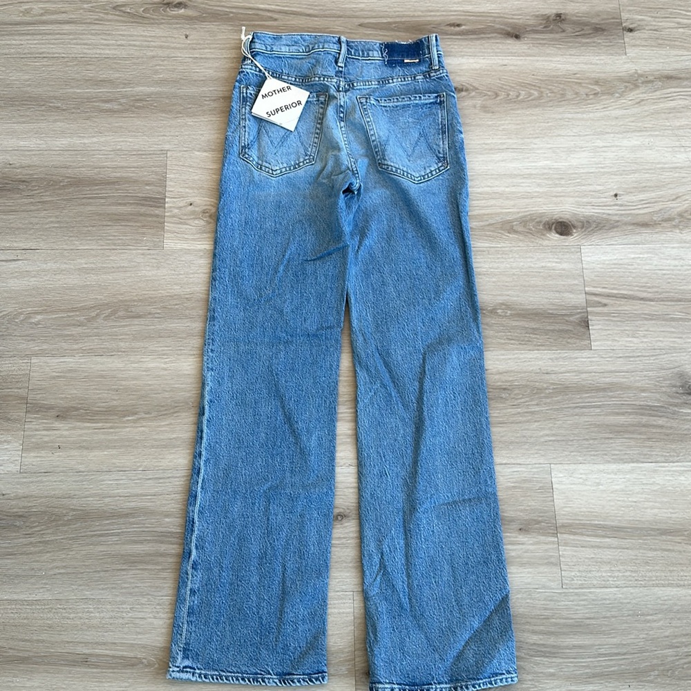 MOTHER
The Kick It Jeans - Picture 12 of 12